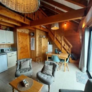 Appartements Residence Means - Superbe T2 avec mezzanine pour 9 personnes sur la station du Reallon MEANS1 MAE-8001 : photos des chambres