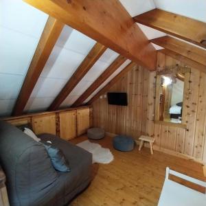 Appartements Residence Means - Superbe T2 avec mezzanine pour 9 personnes sur la station du Reallon MEANS1 MAE-8001 : photos des chambres