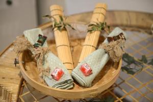 Appartements Jungle Spa - Cocon tropical et depaysant avec balneo en plein coeur de Pezenas ! : photos des chambres