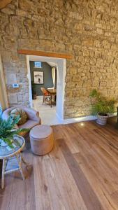 Linnels Coach House