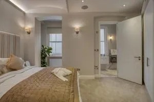 Historic Cubitt Lodge 3BD 3BA Gem W Steam Room - London