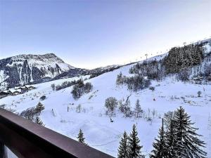 Résidence Soyouz - STUDIO 4 PERSONNES VUE PISTES ET JARDIN DENFANTS MAE-7471