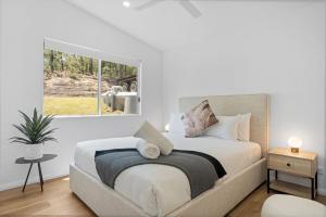 Sunlight Ridge House