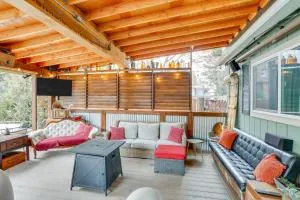 Less Than 10 Mi to Trinity River Family Home with Hot Tub! - Hawkins Bar