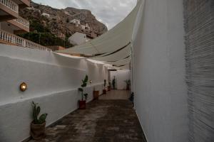 Manifesto Seaview Apartment I