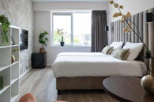 Weekend Retreat Near Efteling Park w Kitchen