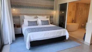 Qavi - Suíte Étoile by Olga Portela #ÎledePipa - 尼西亚弗洛雷斯塔