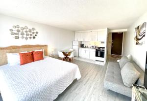 Marine Surf 20FL Free Parking Renovated - Cal King