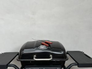 La casa de la H, entre pinos