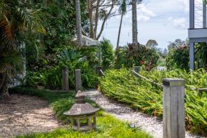 Clarence River Retreat - Oceanstays - Farmstay & Jetty