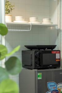 Heart of Hoan Kiem minimal elegant great window room