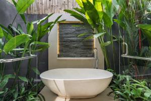 Villa Calvina by BaliSuperHost