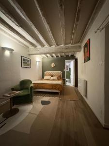 Maisons de vacances La Bourrellerie - Cocon au coeur du Perche : photos des chambres