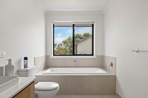 Beach Bliss by ReadyStay - BYO LINEN & TOWELS