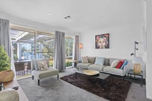 Waterfront Paradise Lodge Brightwaters