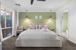 Waterfront Paradise Lodge Brightwaters