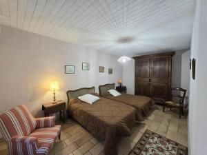 Maison de Charme à la Ferme avec Jardin, Cheminée et Wifi, près de Périgueux - FR-1-616-40