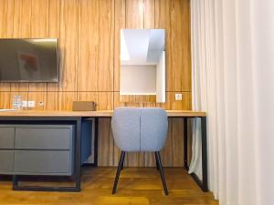 Cozy Studio Room at Mataram City Apartment By Travelio