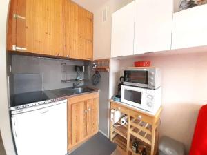 Appartements Studio confortable 4 pers avec balcon au Pla d-Adet - FR-1-457-366 : photos des chambres