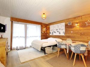 Courchevel: 2 pièces, à côté de la télécabine - FR-1-575-235