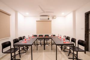 Treebo De Alphabet Gachibowli