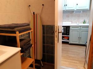 Appartements La mouette rieuse - De la convivialite a 2mn de la mer - 48m2 - 6max : photos des chambres