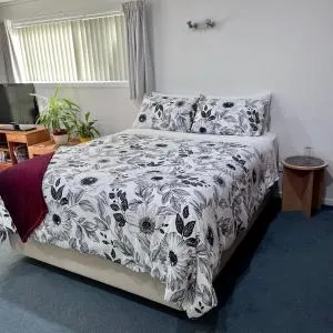 Kitchen Garden Studio Bed and Breakfast - Oratia