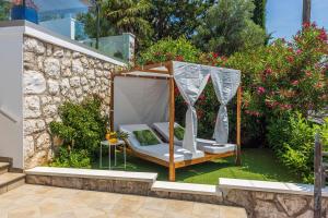 Malerisches Apartment direkt am Strand mit Lounge-Bett, Privatparkplatz, Klima, WiFi