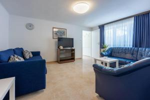 Malerisches Apartment direkt am Strand mit Lounge-Bett, Privatparkplatz, Klima, WiFi