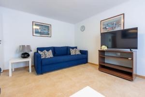 Malerisches Apartment direkt am Strand mit Lounge-Bett, Privatparkplatz, Klima, WiFi