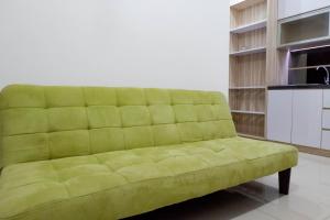 Best Value 1BR at Twin Tower Apartment By Travelio