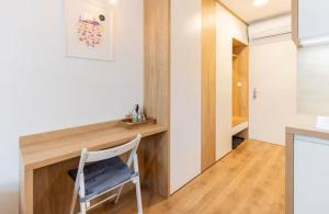 New condo with free parking in a garage