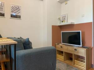 Comfort and Nice 2BR at Cinere Resort Apartment By Travelio