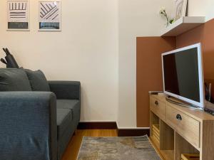 Comfort and Nice 2BR at Cinere Resort Apartment By Travelio