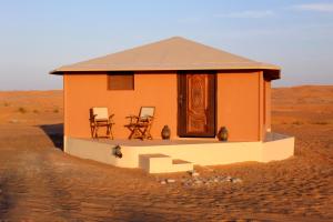 Silent Dunes Camp
