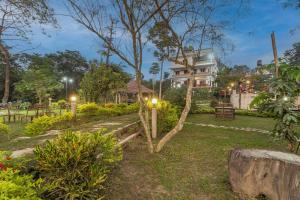 Hotel Riverside with Swimming pool
