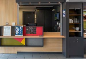 Hotels B&B HOTEL Troyes Barberey : photos des chambres