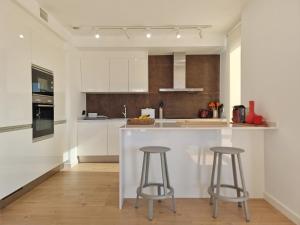 Allonbay Mediterranean Apartments by NRAS