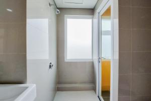 Comfort and Cozy Studio Apartment at B Residence By Travelio