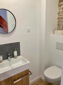 Maisons de vacances Gite renove a Ravenoville : photos des chambres
