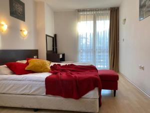 Banderitsa Apartment in Bansko with queen size bed and kitchen n5182