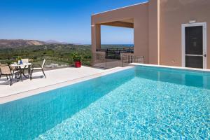 Iconic Villa with private pool and sea view