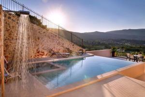 Iconic Villa with private pool and sea view