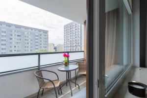 Urban Chic - Cozy and Stylish - Rondo ONZ - Pereca