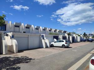 Marina Maëva Privé