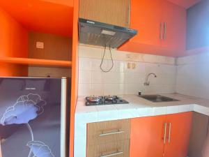 Spacious Studio Apartment at Gateway Ahmad Yani Cicadas by Travelio