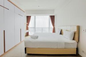 Spacious and Lavish 3BR at Hillcrest House Apartment By Travelio