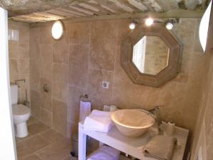 Villas very beautiful and charming 18th century estate in bonnieux, luberon area, in provence - 8 personnes : photos des chambres