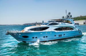 Albaker Tour VIP Yacht