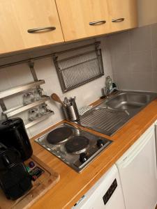 Romantic garden studio